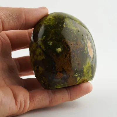 Dekoračný kameň - opál zelený