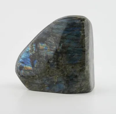 Freeform - labradorit 12cm