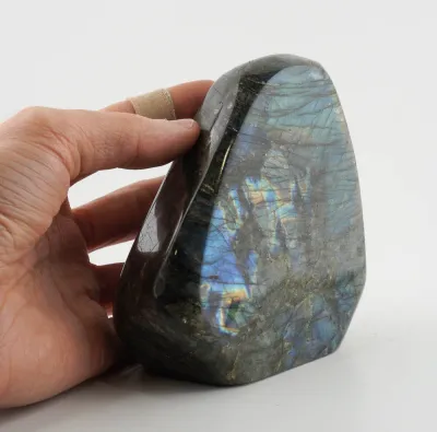 Freeform - labradorit 12cm