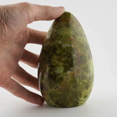 Dekoračný kameň - opál zelený