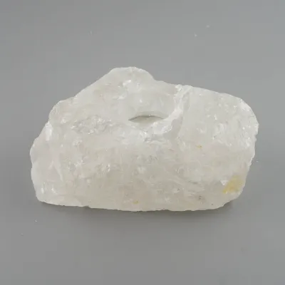 Svietnik zo surového krištáľu