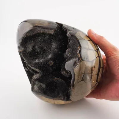 Dračie vajce septárie Madagaskar 4,8kg