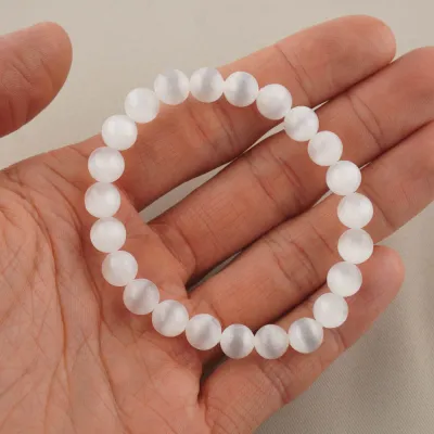 Selenit - guličkový náramok