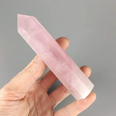 Obelisk ruženín Brazília