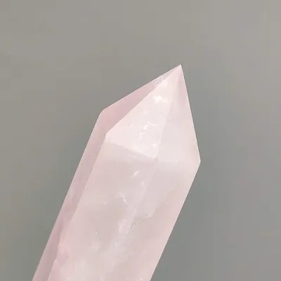 Obelisk ruženín Brazília