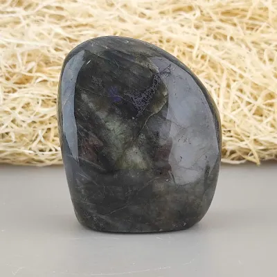 Dekoračný kameň - labradorit