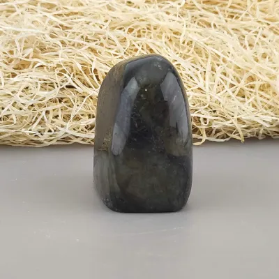 Dekoračný kameň - labradorit