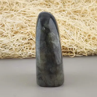 Dekoračný kameň - labradorit