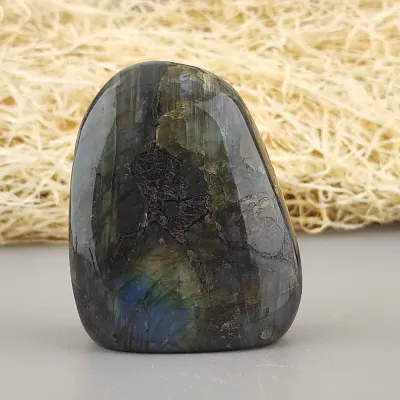 Dekoračný kameň - labradorit