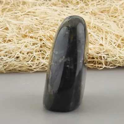 Dekoračný kameň - labradorit