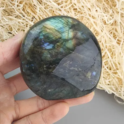 Dekoračný kameň - labradorit