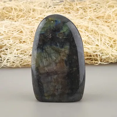 Dekoračný kameň - labradorit