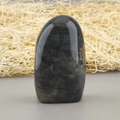 Dekoračný kameň - labradorit