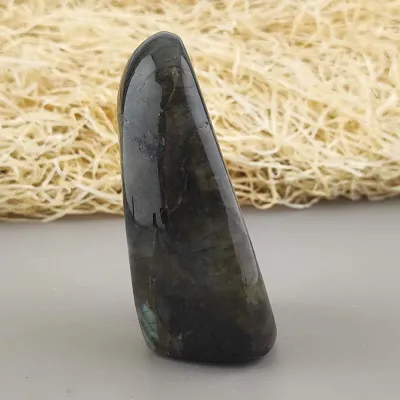 Dekoračný kameň - labradorit