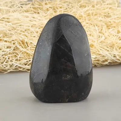 Dekoračný kameň - labradorit