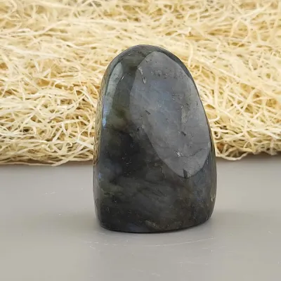 Dekoračný kameň - labradorit