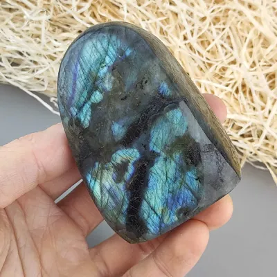 Dekoračný kameň - labradorit